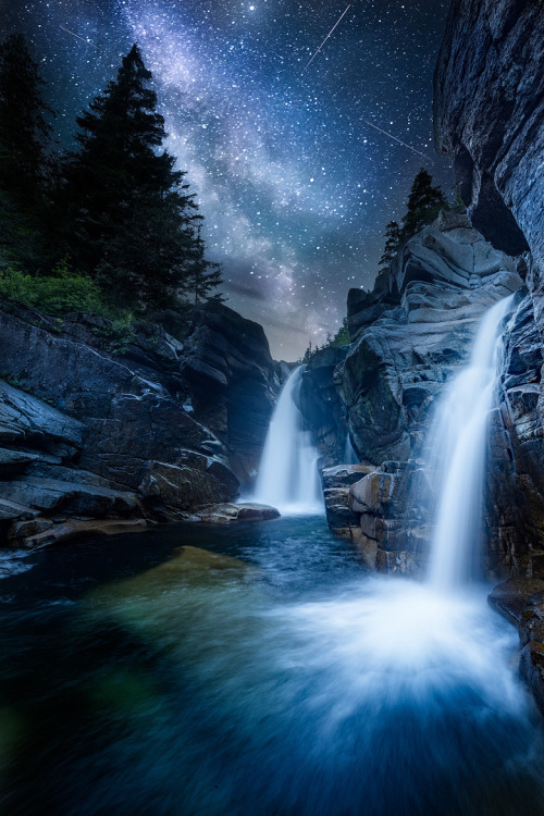 wowtastic-nature:Time Distortion on 500px by Daniel Greenwood, Vancouver, Canada☀  Canon 6D-f/11-3s-