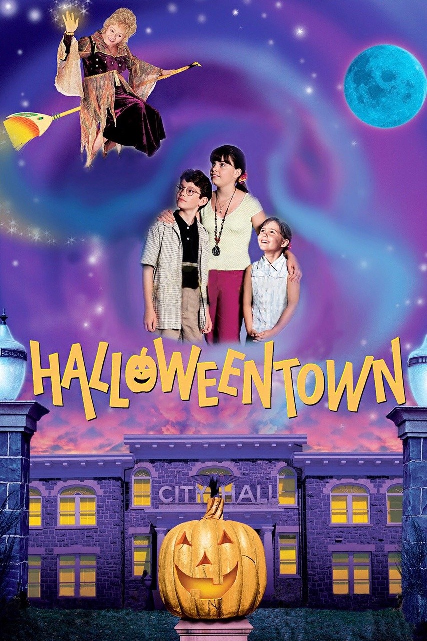 itsalwaysoctober:Halloween movies I can’t go without 😍🎃
