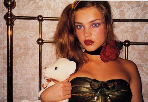 maryjopeace: TERRY RICHARDSON | NATALIA VODIANOVA | VOGUE NIPPON | AUGUST 2001 