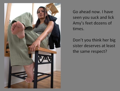 bulliedsubmissive: tangodeltawilli: Go ahead now. I have seen you suck and lick Amy’s feet doz