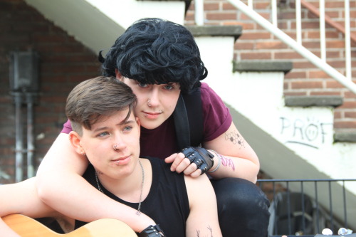 itsasparkofgoldandscarletjoy: Punk!Lock AU cosplay (cosplayed during the Dutchlockians Meet 9 which