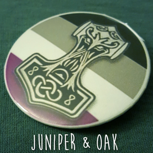 renniequeer:renniequeer:Now available from Juniper & Oak - Pride Flag Mjolnir Buttons! 2 inch bu