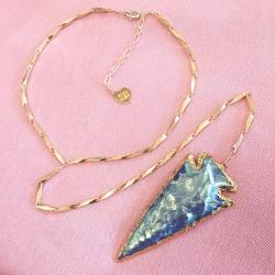 vidakush:  Titanium Arrowhead Choker www.vidakush.com