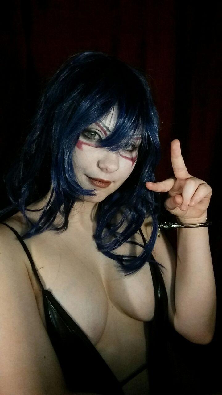 love-cosplaygirls:  Hello Guys! I have a Patreon! My name is Faya.night ! If you