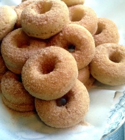 cannamagazine:  Cannabis Doughnuts | “Mmm…forbidden