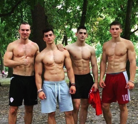 Porn photo fagborntoserve:fratbro96:musclecorps:   