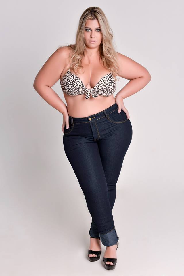 plusness:  Aline Mansur (BR). Miss Plus Size Carioca 2015IG: @alinemansur