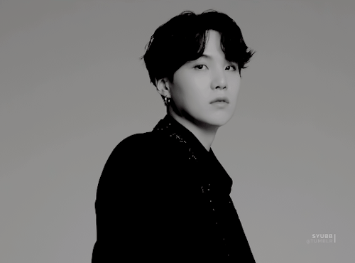 OH MY I AM NOT OKAY