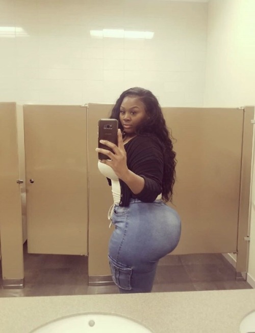 diddy5000:Damn so thick 