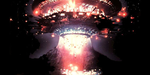 larger-universe:  Close Encounters of The Third Kind Ufo appriciation