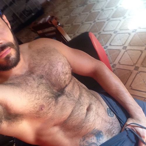 beardburnme:  “Excelente sábado!” by @charlydiazoficial on Instagram http://ift.tt/1NC5UAT