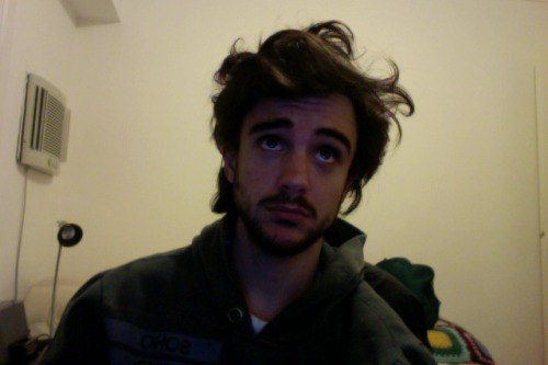 timelordy-teganbreann: doctor-donna-detective: lgnacio: is it me or does my hair look like the ocean
