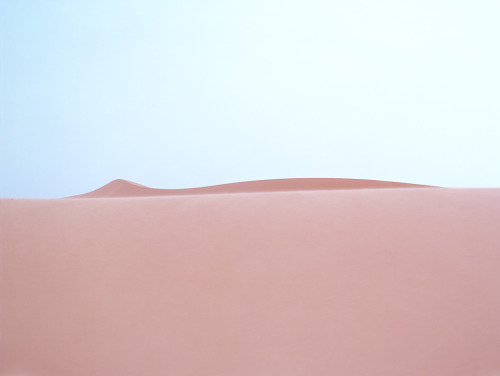 tmpls:  lucatombolini:LS V: journey (second part) New series out now on www.lucatombolini.net .. Moroccan desert, last summer…  Looks like a woman’s body. Gorgeous.