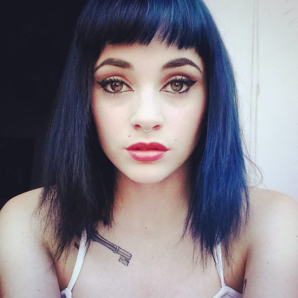 xogoddessoftheocean:  More change for meee.
