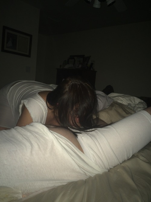 kissmykathy:  Do you ever wake up in the middle of the night horny?? 