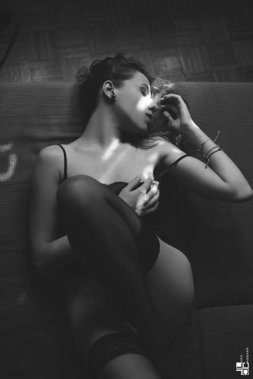 lucacassara:  model: Giulia 