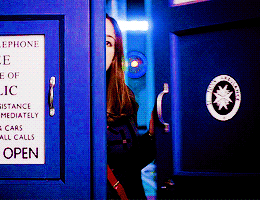 sebastanstian:  Clara Oswald + season 7 + blue 