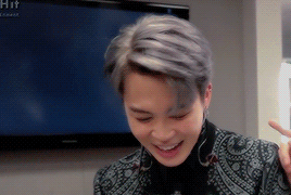 Make Me Choose ↳@cass-this-is-your-fault asked: Silver Or Pink Haired Jimin 