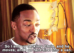 scatteringmyashes:  aguaman:  how anthony mackie got knocked out filming captain