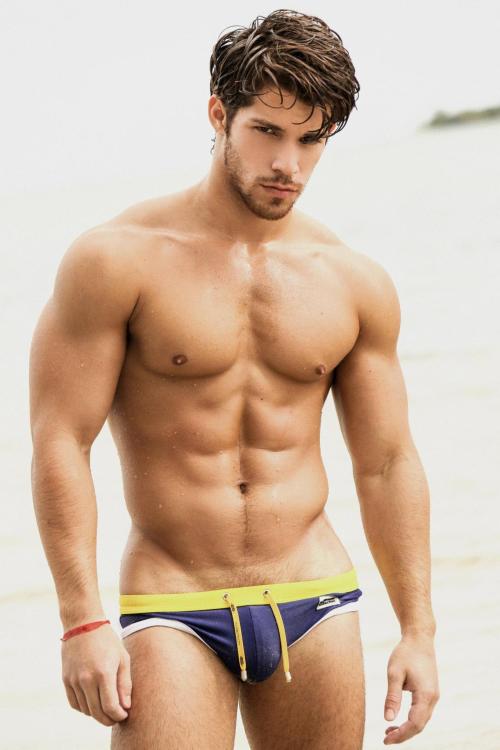 dc-34:  Julian Gabriel Hernandez - Elite Model USA  Hey you … Follow the I ♥ BOYS and admire increasingly masculine beauty.