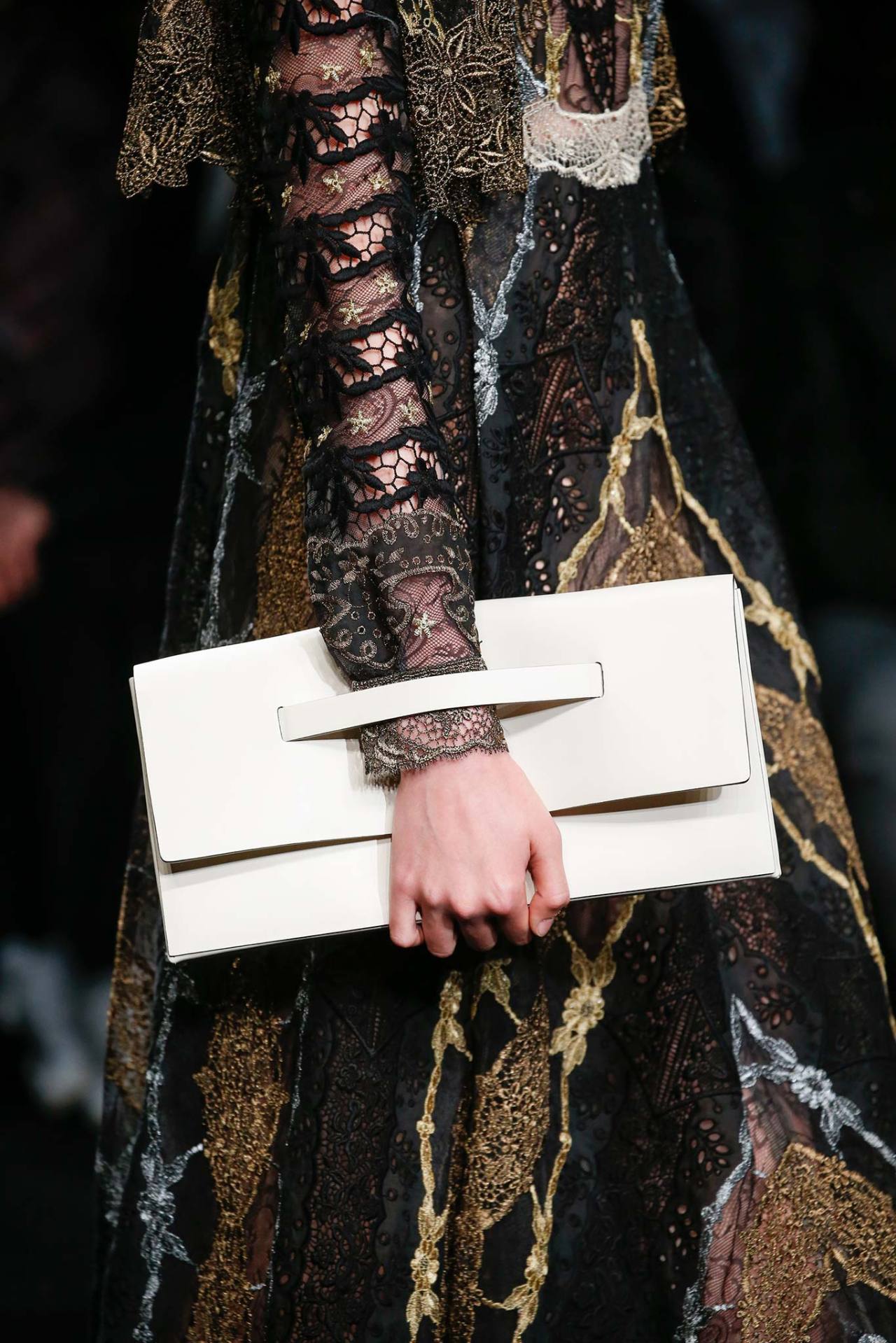 sadboyblues:  floraspice:  Valentino Fall/Winter 2015 | PFW  X