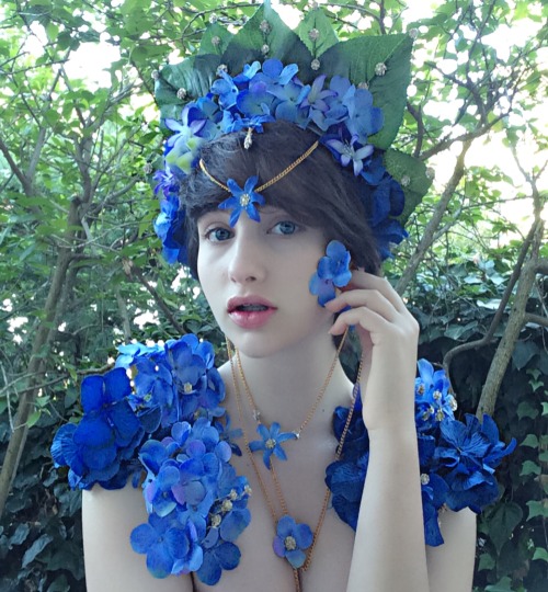 elfd:  minkamicosplay:  minkamicosplay:  •Blue Boy•  @elfd Congrats on 3.5K!!!💕  ethereal human 