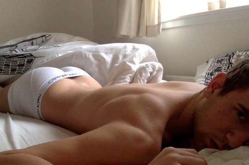 simplyhomosexual:  So Homo