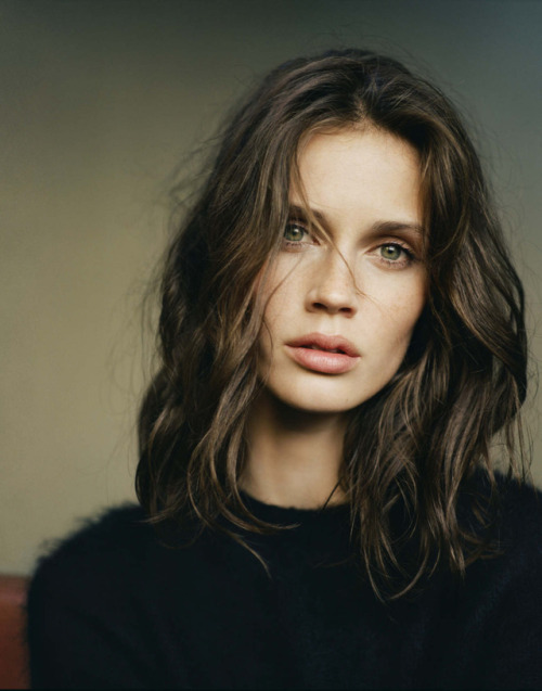 jinxproof:Marine VacthVogue Russia (December 2014)ph. Matteo Montanari
