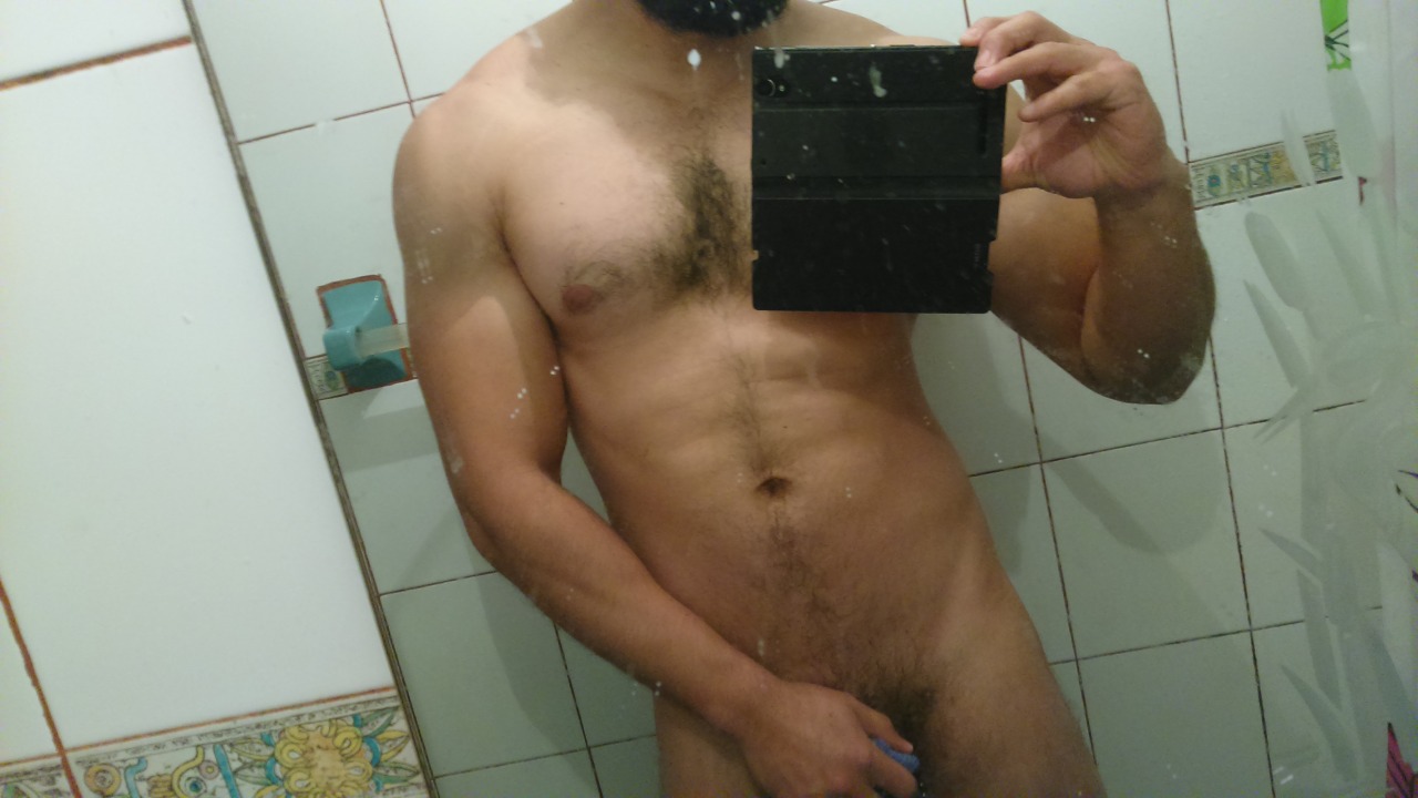 sonorensesysusvergas:  vergassonora:  Más de Alejandro Hernández Ramírez de Nogales,