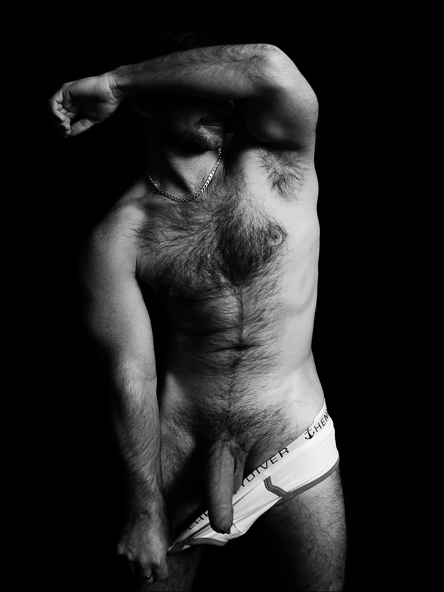 blueneonz:  http://blueneonz.tumblr.com/ 
