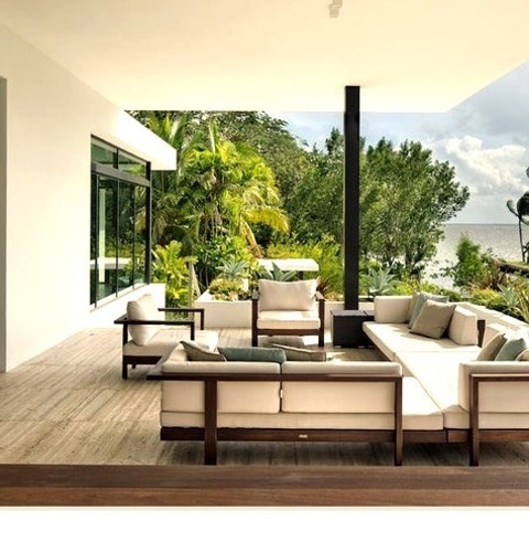 Contemporary Deck Ideas For A Mid-sized, Modern, Mixed-material Railing Deck Renovation With A Container