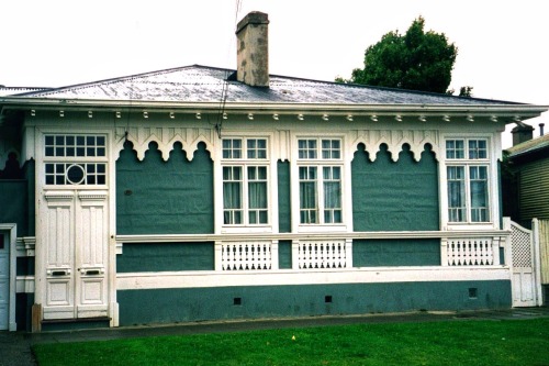 Casa verde, Punta Arenas, Chile, 2000.