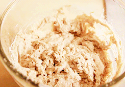 do-not-touch-my-food:  If you’re hungry or if you love food check out this hardcore food blog! :)
