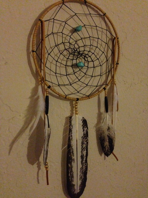 catrinadacosta:  Things Ive made with my hands! I sell them on etsy  DreamPolice.etsy.com
