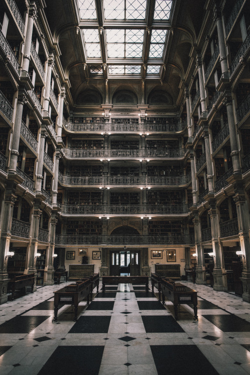 cristiona:George Peabody Library, Baltmore, MD USA