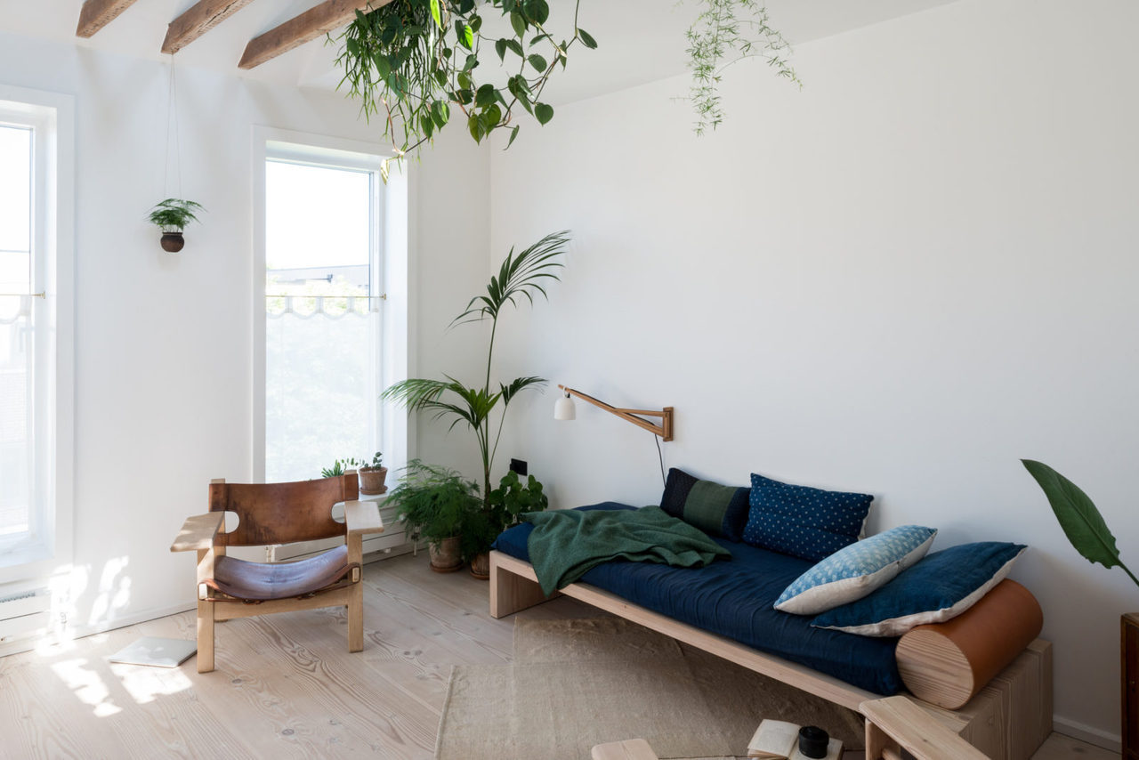 gravityhome:  Light loft apartment in LondonFollow Gravity Home: Instagram - Pinterest