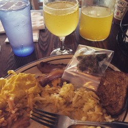 crytel:  Dank breakfast (at Sparkys 24 Hr