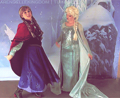 arendellekingdom:Anna and Elsa’s first meet & greet appearance at Disney’s Hollywood Studios 