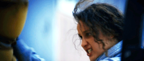 cinemalesbian:Oulaya Amamra as Dounia in Divines (2016), dir. Houda Benyamina