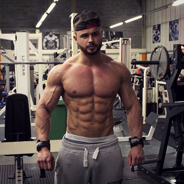 jivvii:  Matt Powell