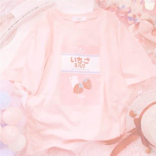 ♡ Japanese Milk T-Shirt (2 Colours) - Buy Here ♡Discount Code: behoney (10% off your purchase!!)Plea