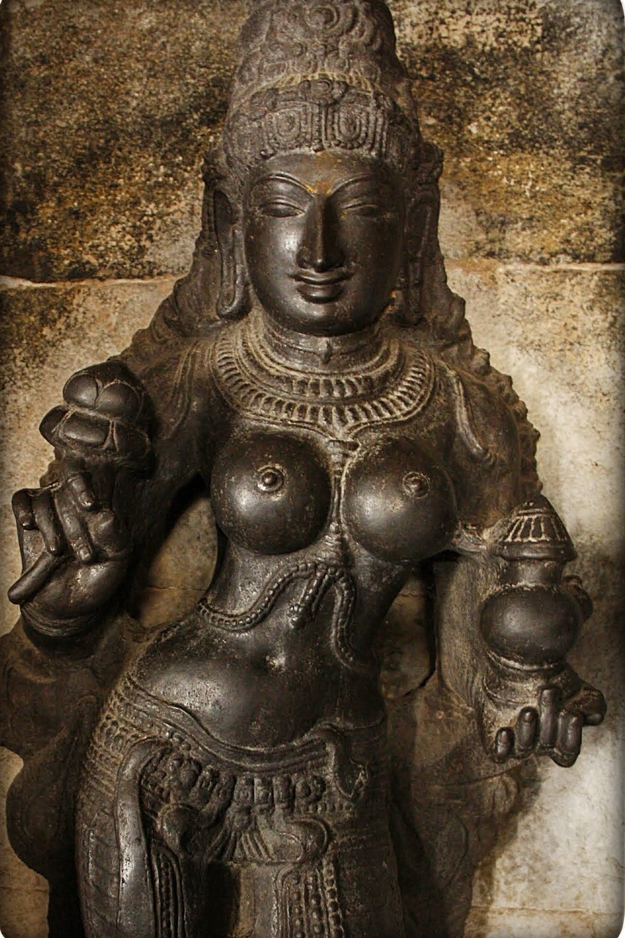 arjuna-vallabha:Annapurna from Darasuram, Tamil Nadu