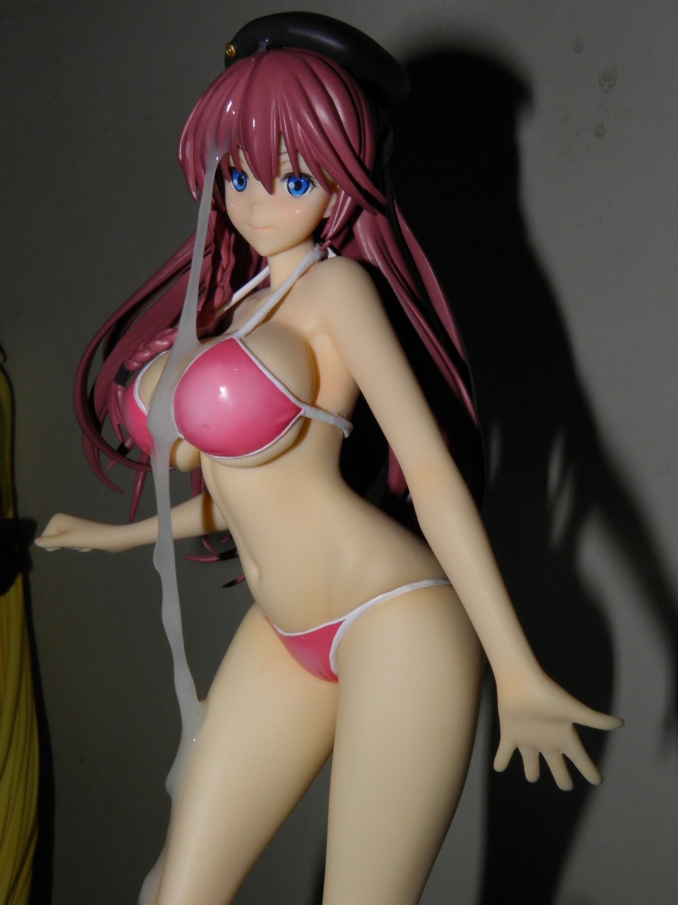 Some nice Bikini SOF for Lilith Asami!  By Lilly!  PS: If you want, please support