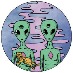 goodlove-nvibes:  wtf I was in the shower and I was thinking I wanted a tattoo of an alien holding a cat.. and then I saw this.. I must get it now 
