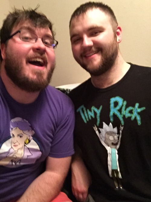 the-light-arrow:  smarmygibberish:  I got to visit @the-light-arrow :D short visit but had a really good time (aside from possibly spraining/breaking my ankle lol)  I’m so happy we finally got to meet! Haha. Just wish it lasted longer.