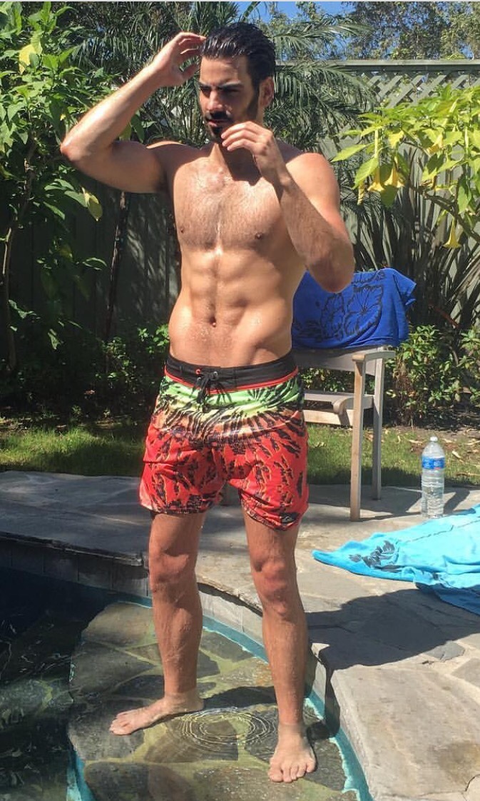 schoolslutt:  Nyle DiMarco