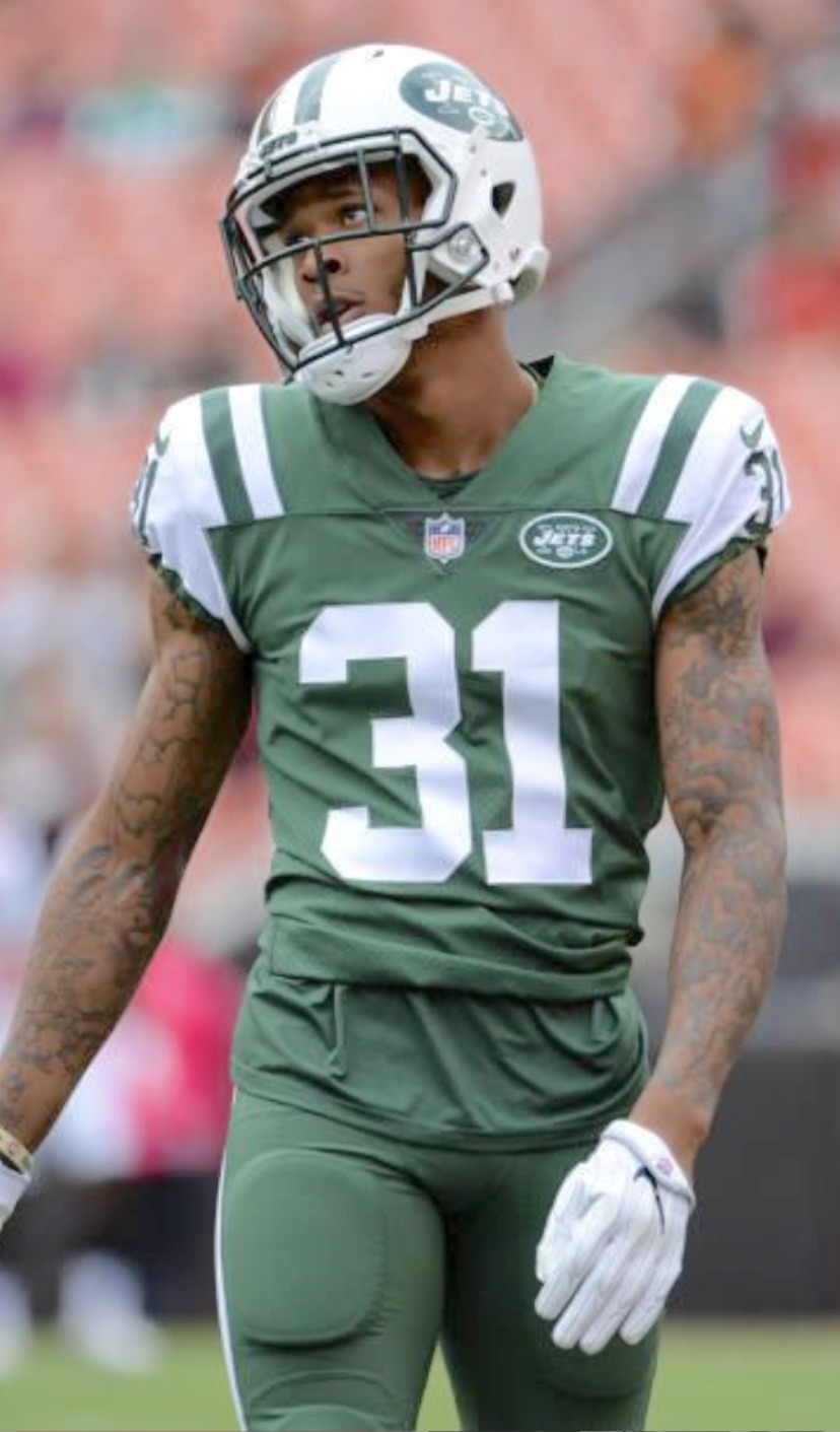 xemsays: xemsays: xemsays: xemsays: xemsays: xemsays: xemsays: xemsays: xemsays:sexy New York Jets football star:  DERRICK JONES 🍆 🏈  natural sex appeal 😈👅his sexy, slim self 😈🍆👅