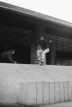 skate-2day:  http://skate-2day.tumblr.com/