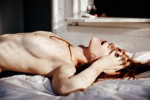 mortalmofos:  Brooke Eva by Rick Rose