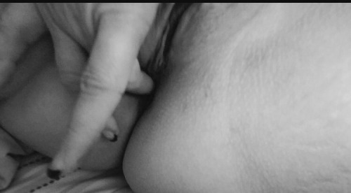 nothingbuttmelissa:  No description needed 👅Melissa